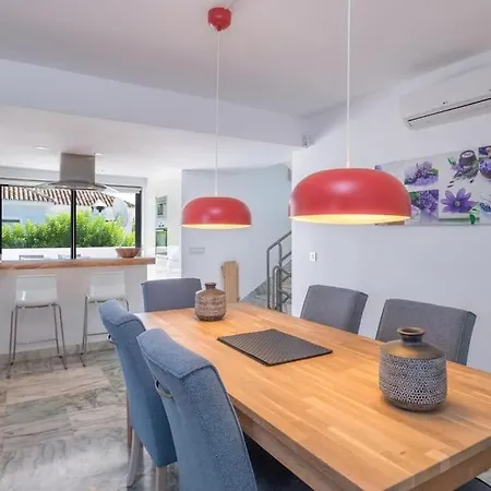 Casa Luna Beach Holiday home